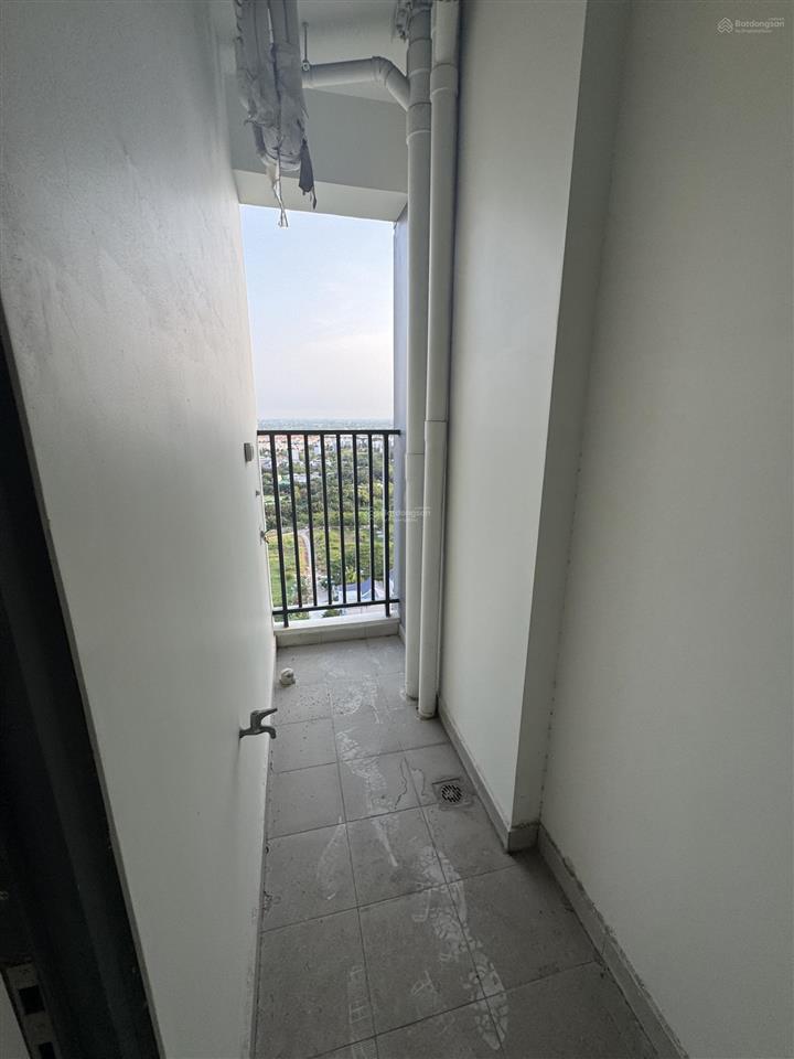 Sài gòn intela nhà mới 100%, view ngoài, bao sổ, giá 2.13 tỷ