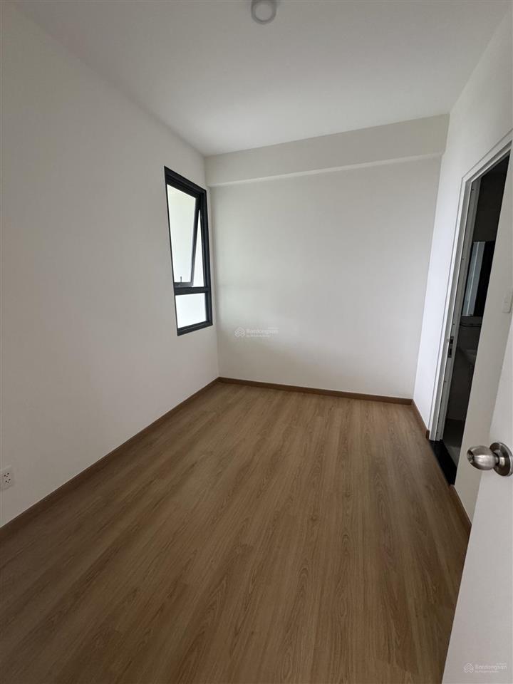 Sg intela  cho thuê nhà trống giá 5tr8, 25/08 ở được