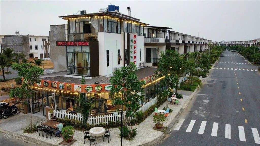 Cần tiền bán gấp biệt thự 2,5 tỷ, shr, hỗ trợ vay ngân hàng 80% thanh toán 20% nhận nhà ngay