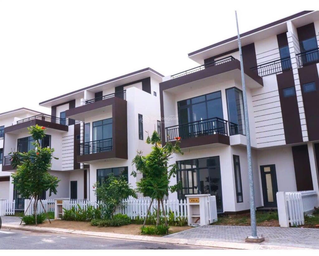 Cần tiền bán gấp biệt thự 2,5 tỷ, shr, hỗ trợ vay ngân hàng 80% thanh toán 20% nhận nhà ngay