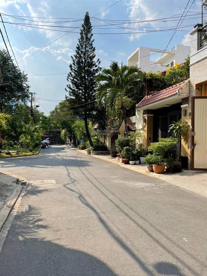 Toạ lạc khu compoud phạm văn hai p1 tb (5.2x20) 4 tầng, giá 24tỷ