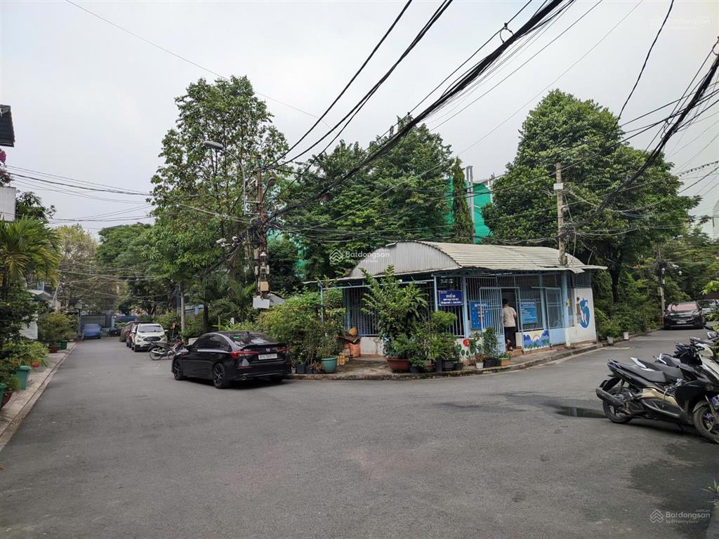 Toạ lạc khu compoud phạm văn hai p1 tb (5.2x20) 4 tầng, giá 24tỷ