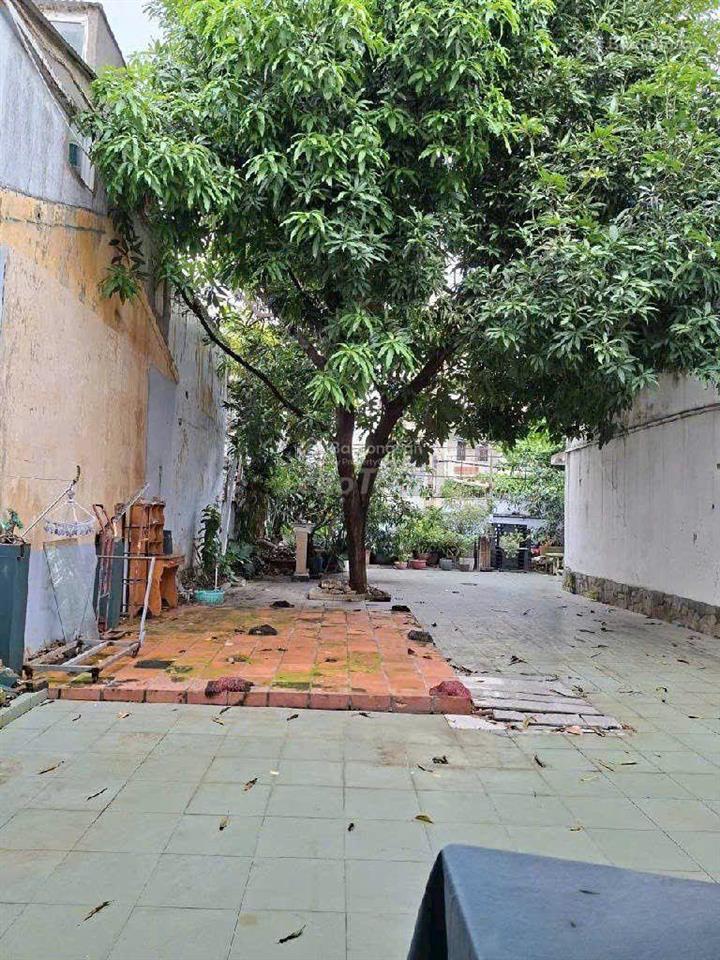 Bán nhà nguyễn trọng tuyển p10 phú nhuận dt (6 x14m)  nhà cấp 4 tiện xây mới , chỉ 12.2 tỷ