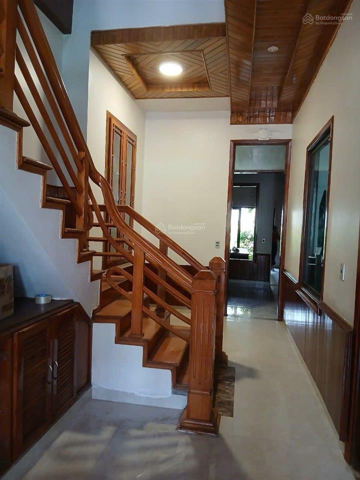 Bán nhà chính chủ ngay quốc lộ lộc ninh, đồng hới có thể ở, làm văn phòng, full nội thất cao cấp