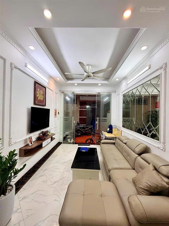 Siêu rẻ chính kinh, 42m2x4t, ngõ 2,5m, 40m ra mặt phố, giá 7,7 tỷ (cam kết nhà thật giá chuẩn)