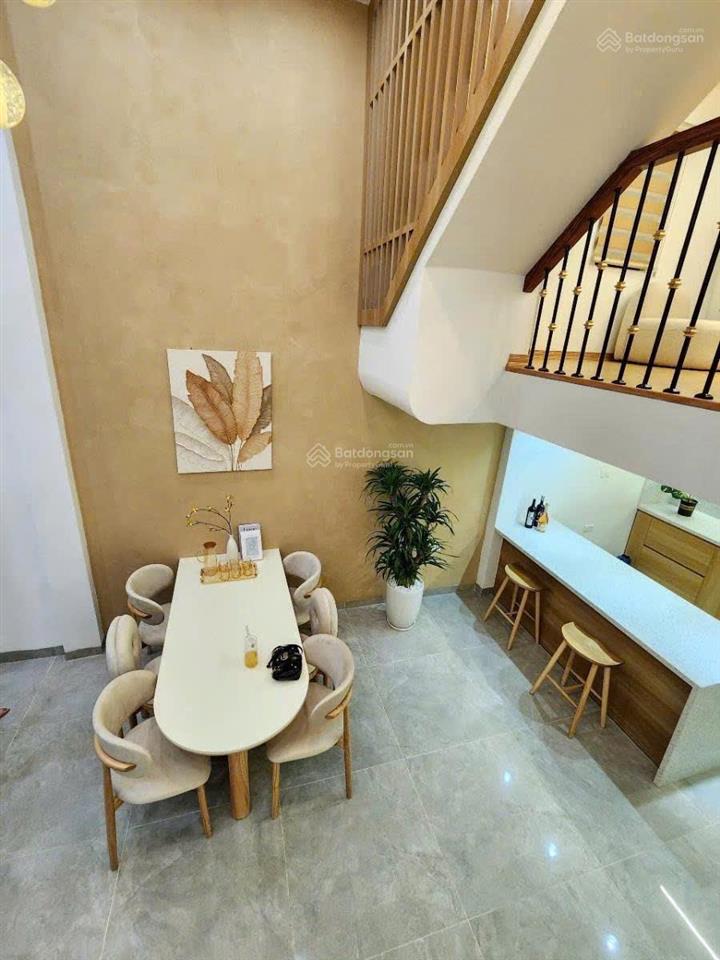 Siêu rẻ chính kinh, 42m2x4t, ngõ 2,5m, 40m ra mặt phố, giá 7,7 tỷ (cam kết nhà thật giá chuẩn)