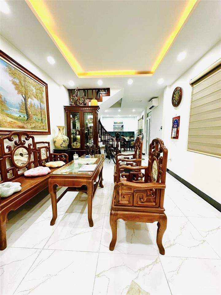 7 tỷ, ba đình  sở hữu một khoảng trời riêng giữa hoàng hoa thám, 35m2 x 5t