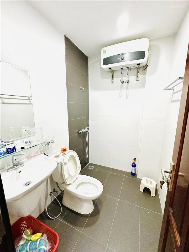 7 tỷ, ba đình  sở hữu một khoảng trời riêng giữa hoàng hoa thám, 35m2 x 5t