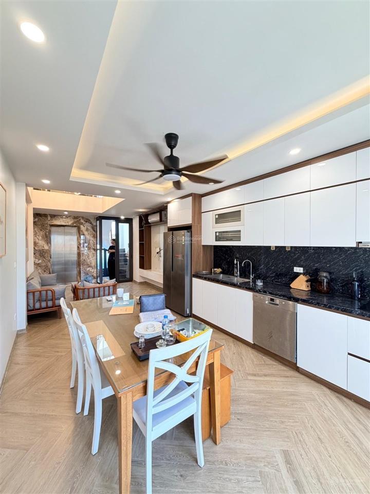 Siêu phẩm  xuân la  chủ cần bán gấp  thang máy  ô tô  nhỉnh 10 tỷ