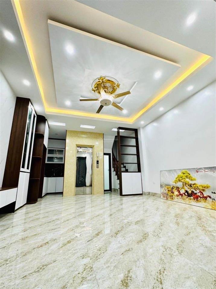 Siêu phẩm  xuân la  6t thang máy  42m2  nhỉnh 10 tỷ