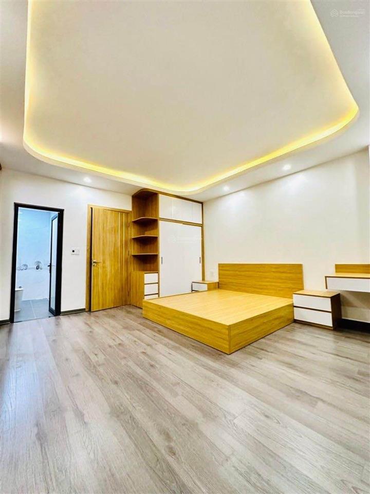 Siêu phẩm  xuân la  6t thang máy  42m2  nhỉnh 10 tỷ