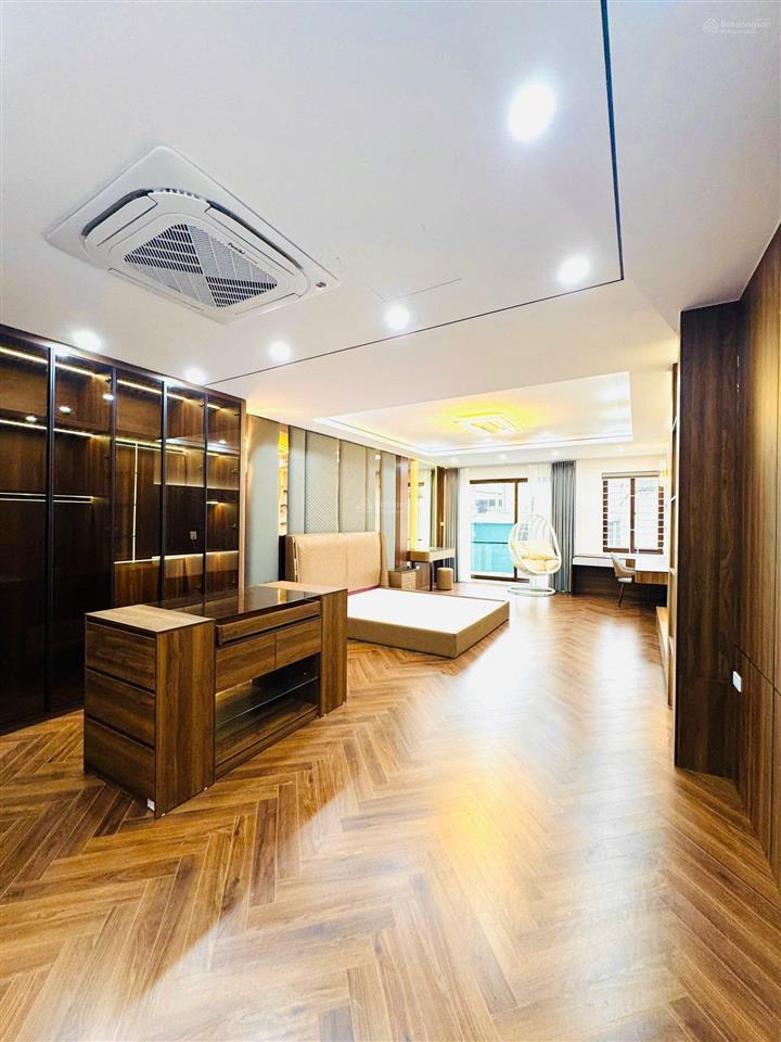 Siêu phẩm, lạc long quân, thiết kế cao cấp  60m2 gara ô tô, thang máy, chỉ nhỉnh 18 tỷ