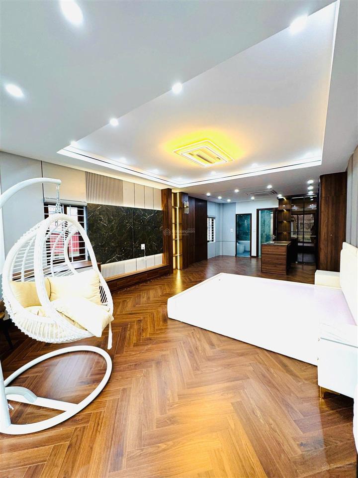 Siêu phẩm, lạc long quân, thiết kế cao cấp  60m2 gara ô tô, thang máy, chỉ nhỉnh 18 tỷ