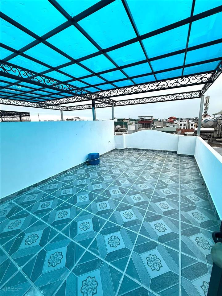 Chủ cần bán gấp  lạc long quân  thang máy  ô tô tránh  52m2  nhỉnh 13 tỷ