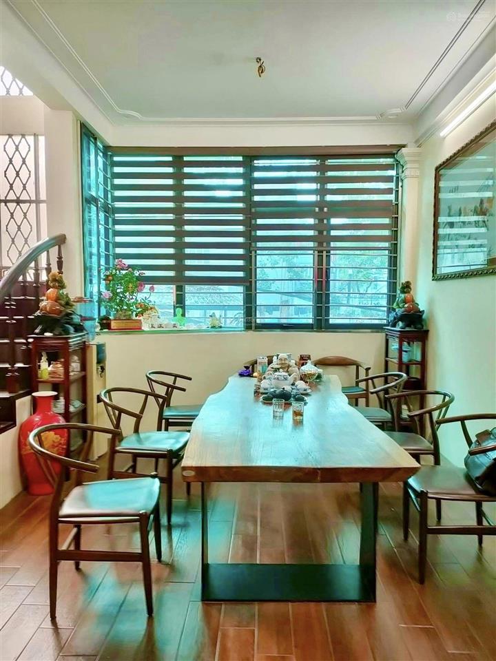 Cả năm mới có 1 nhà bán, thái hà, 10m thôi là ra ô tô, 50m2, 13 tỷ