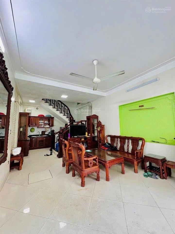 Bán gấp nhà đội cấn, 38m2 nhỉnh 7 tỷ, 5t, gần phố, khu dân trí cao