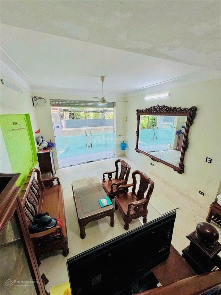 Bán gấp nhà đội cấn, 38m2 nhỉnh 7 tỷ, 5t, gần phố, khu dân trí cao