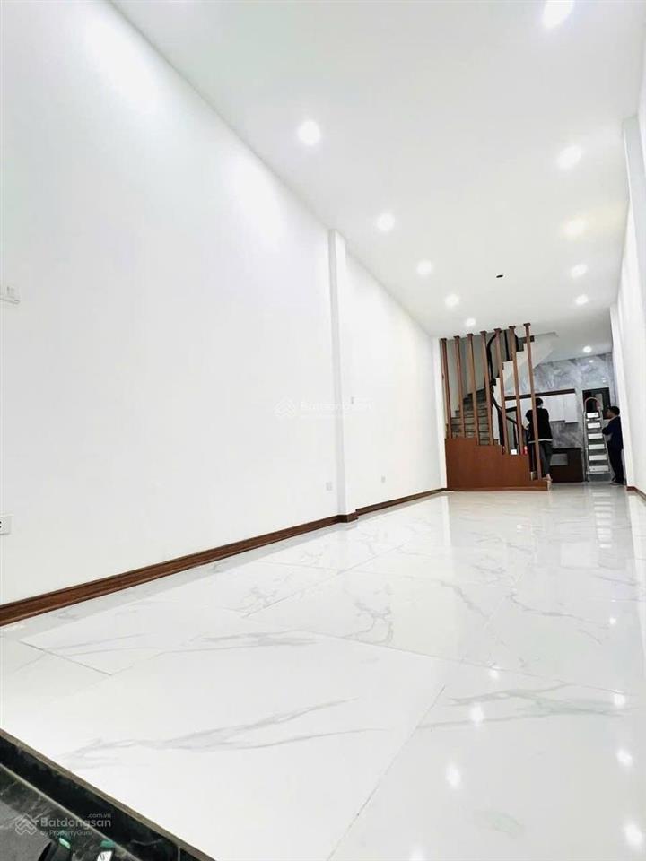 1 căn, đào tấn 2 thoáng, 40/45m2 7.3 tỷ, gần phố, thoáng sáng