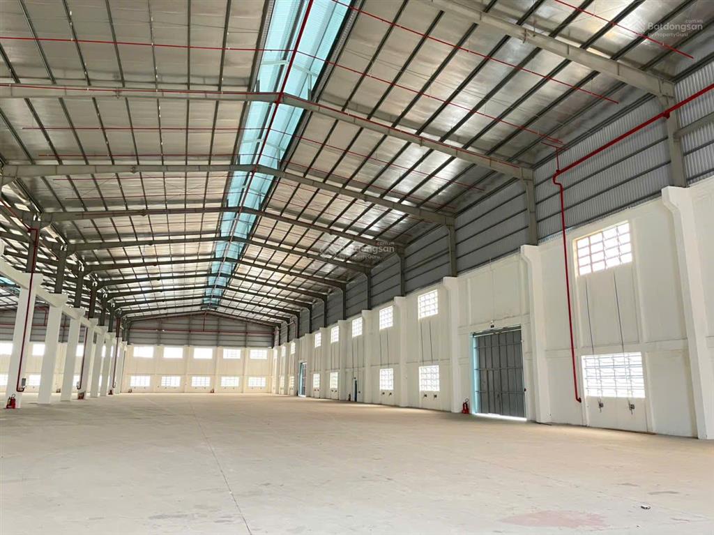 Bán nhà xưởng 13.000m2 tại kcn vĩnh lộc, bến lức, long an. giá tốt 120 tỷ tl. pháp lý đầy đủ