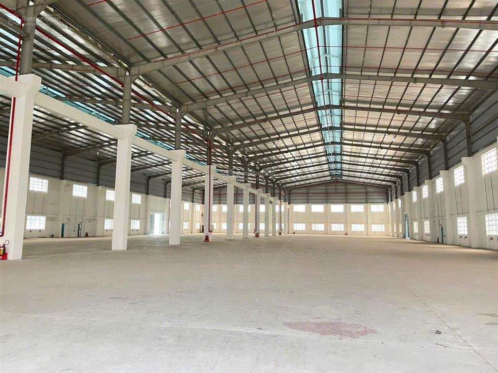 Bán nhà xưởng 13.000m2 tại kcn vĩnh lộc, bến lức, long an. giá tốt 120 tỷ tl. pháp lý đầy đủ