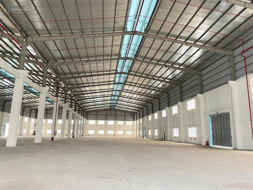 Bán nhà xưởng 13.000m2 tại kcn vĩnh lộc, bến lức, long an. giá tốt 120 tỷ tl. pháp lý đầy đủ