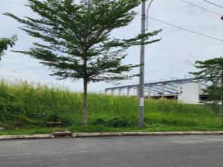 Bán lô đất 5000m2 trong kcn đức hòa, long an giá rẻ 120usd/m2  vị trí đẹp  pháp lý đầy đủ