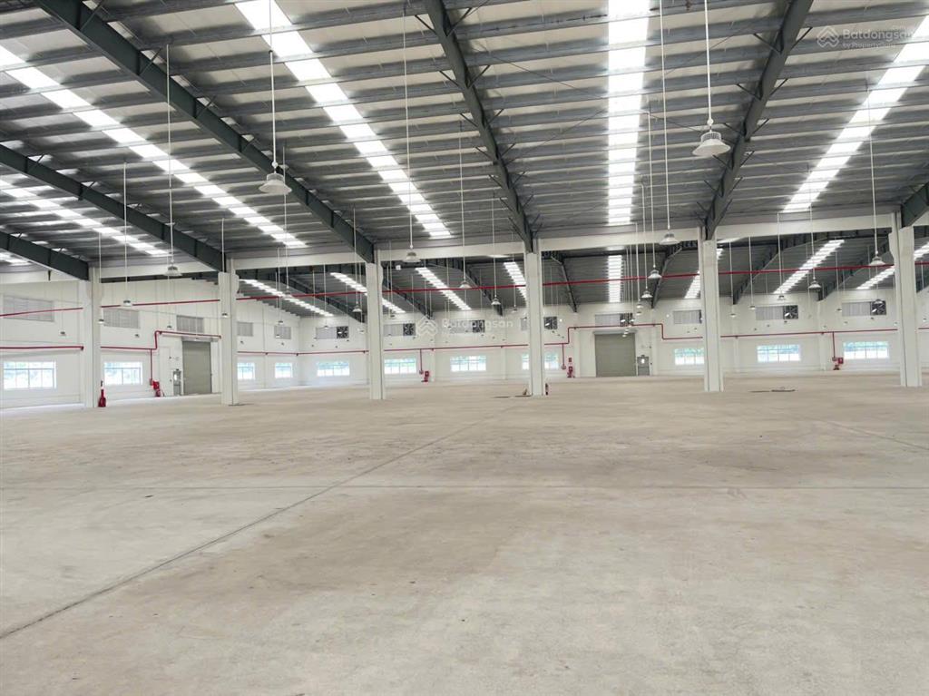 Cho thuê kho xưởng kcn đức hòa long an 20.000m2, giá tốt 81.000/m2.  0975 112 ***