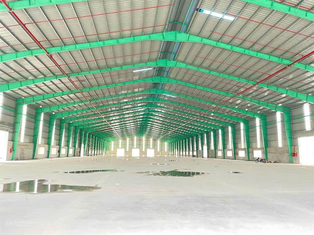 Bán kho xưởng 5520m², giá 39 tỷ, pháp lý chuẩn tại kcn bến lức, long an
