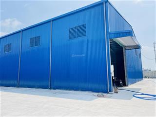 Cho thuê kho xưởng kcn hoàng gia tại đức hòa, long an dt 1250m2 giá 125tr/tháng