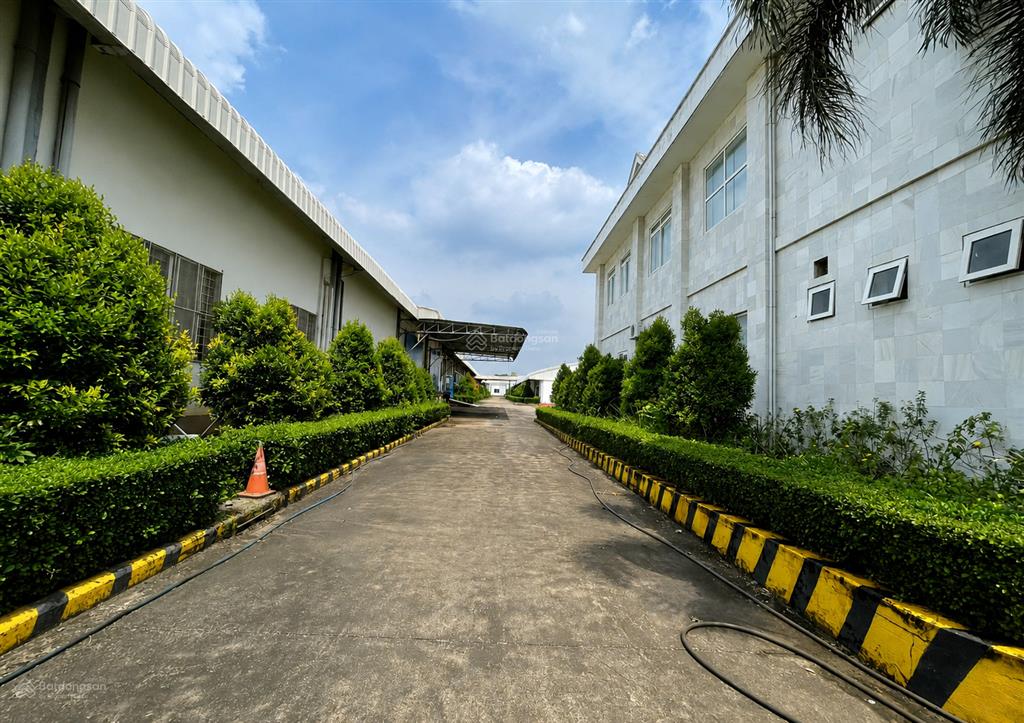 Chuyển nhượng nhà máy may mặc quy mô lớn tại kcn bình phước,  0975 112 ***