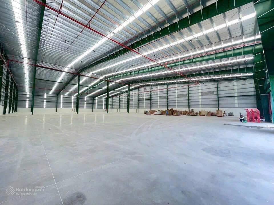 Cho thuê kho 5000m² trong khu công nghiệp miền tây pccc tự động trạm điện 3 pha có nhiều cửa dock