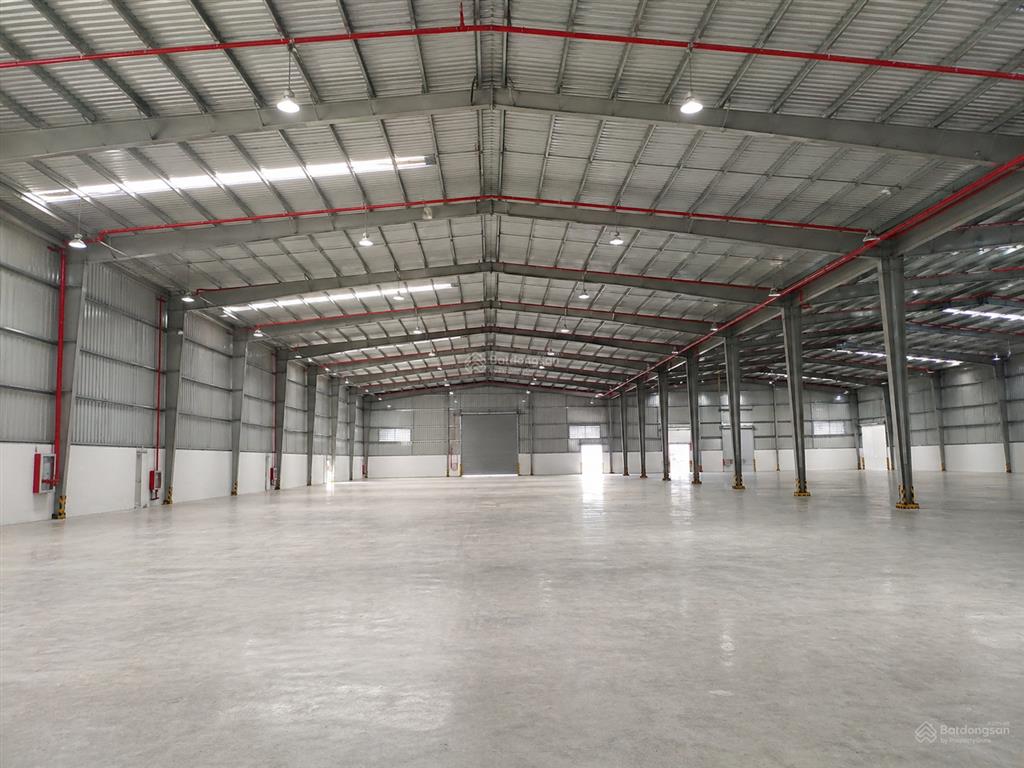 Bán nhà xưởng lô góc kcn long an 4.220m², 2 mặt tiền đẹp nhì khu xưởng mới 100%