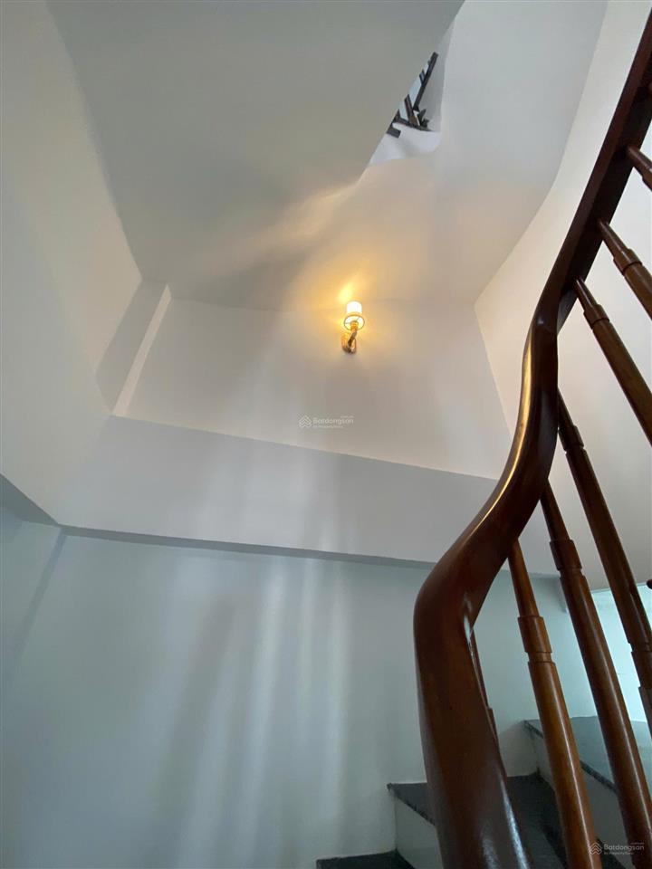 Nhà bình minh hà nội | vị trí siêu đẹp ô tô| dt rộng | tiện ích nhiều | giá tốt