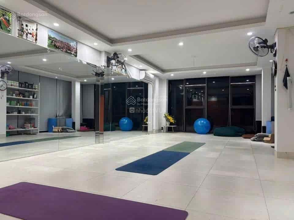 500m2 để cho thuê cửa hàng, nhà kho xưởng, phố phạm văn đồng, 100k/m2