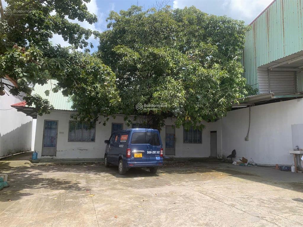 500m2 để cho thuê cửa hàng, nhà kho xưởng, phố phạm văn đồng, 100k/m2