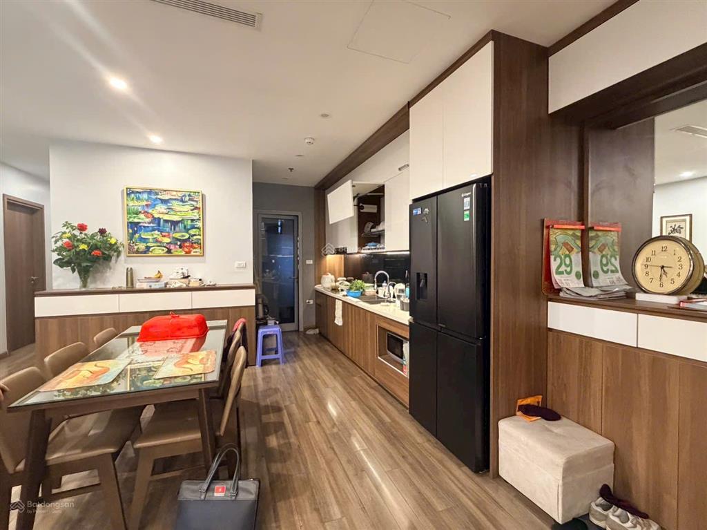 Bán gấp căn hộ 54m2, mon city 2pn, 2wc, đầy đủ nội thất.  0357 536 ***