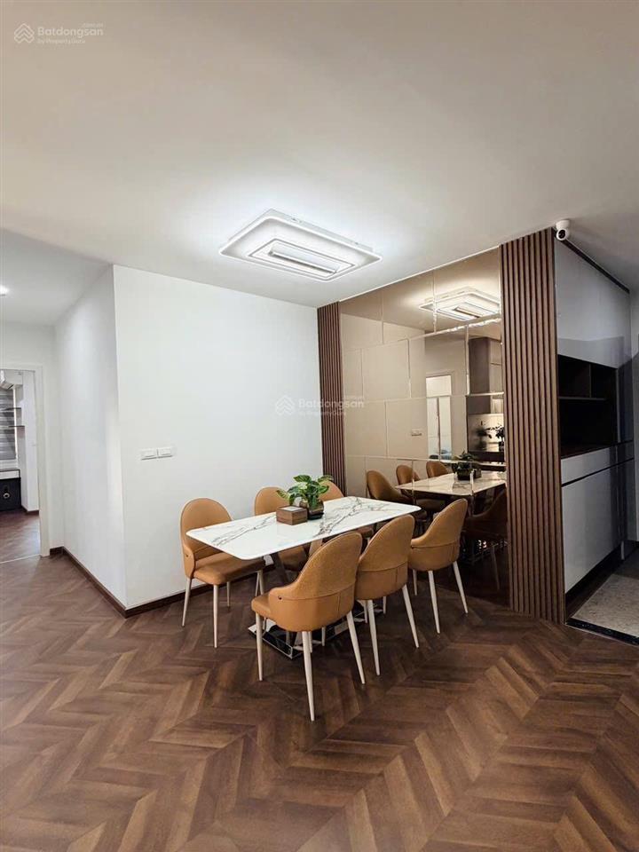 Bán căn hộ chung cư iris garden,135m2, 3pn, 2wc, full nội thất. 11tỷ.  0357 536 ***