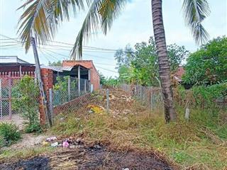 Chính chủ bán gấp lô đất 150m2 ngay suối sâu, cạnh kcn linh trung 3, shr, gía chỉ 500 triệu.