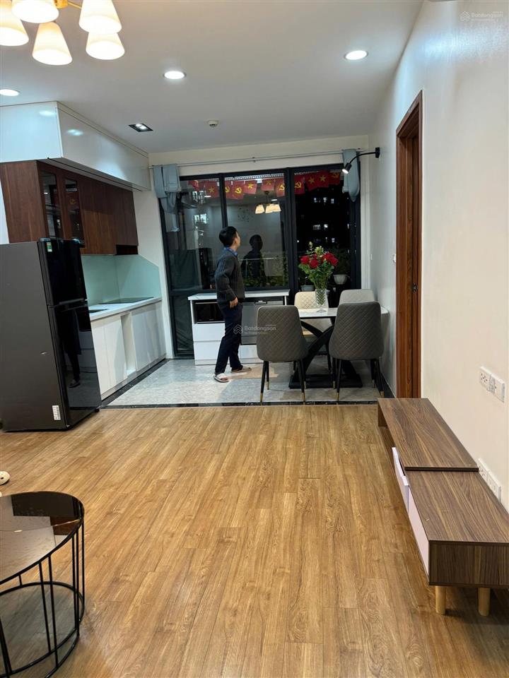Cho thuê 3 ngủ 135m²  nội thất cơ bản và full đẹp như ảnh. vào luôn