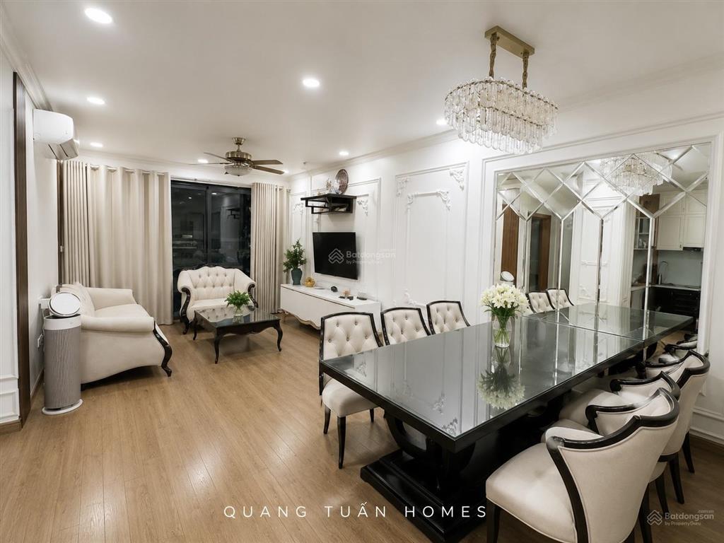 Cho thuê căn góc 3 ngủ 135m²  full nội thất mới đẹp đúng như ảnh. thông tin đúng