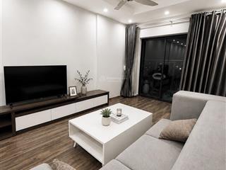 3pn goldmark city  full nội thất đúng như ảnh. có slot oto