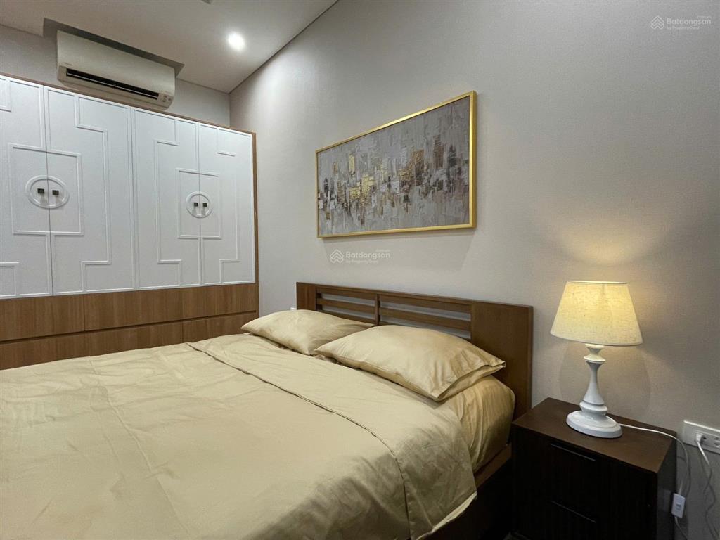 Căn hộ 3 ngủ  nội thất cơ bản & full đẹp mới, view hồ đẹp. đa dạng lựa chọn