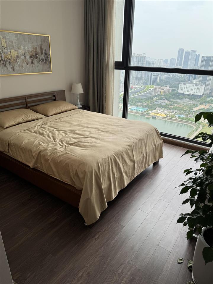 Căn hộ 3 ngủ  nội thất cơ bản & full đẹp mới, view hồ đẹp. đa dạng lựa chọn