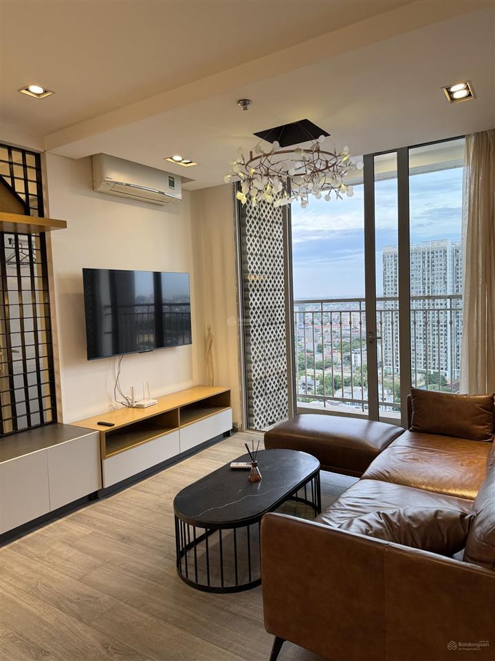 Căn hộ 2 ngủ  nội thất cơ bản & full đẹp. giá 15 triệu/tháng đa dạng lựa chọn. e tuấn
