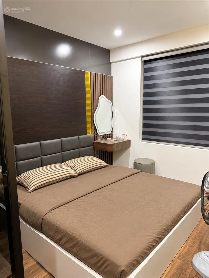 E tuấn chuyên cho thuê tại goldmark city | căn hộ 2 ngủ, 2wc  full nội thất mới tinh, đúng như ảnh