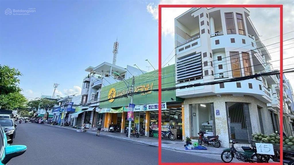 Lô góc 3 tầng 2 mặt tiền trường sa gần biển đắc địa kinh doanh cạnh bách hoá xanh