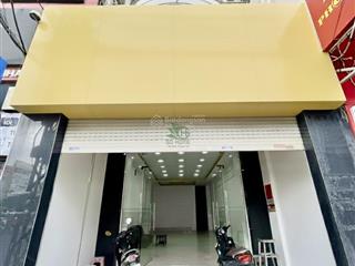 Cho thuê nhà kinh doanh 4 tầng mặt tiền trung tâm thành phố nha trang.