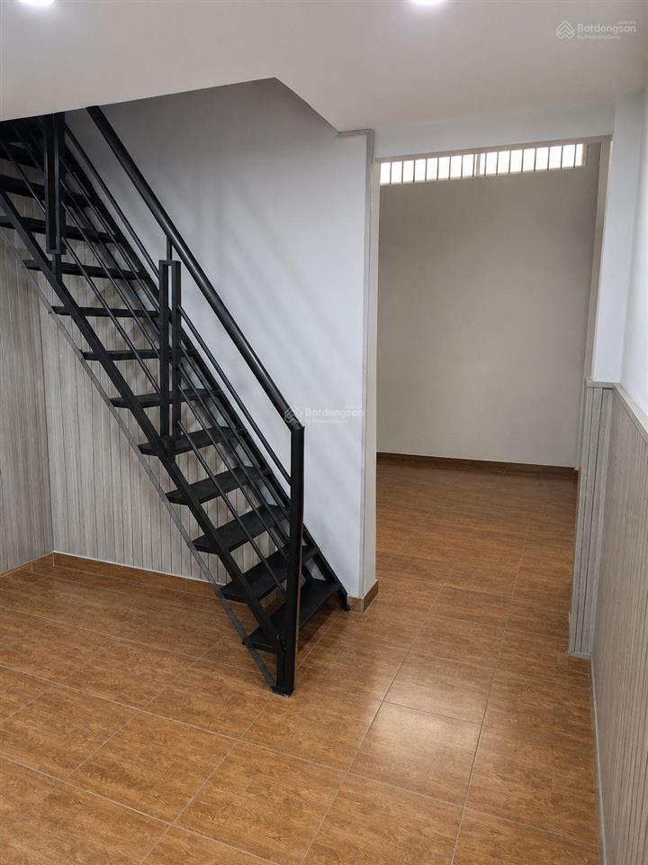 Bán nhà hẻm xe hơi đường đô đốc chấn, phường tân sơn nhì, tân phú, dt 70 m2 (4x18m), giá 5,7 tỷ