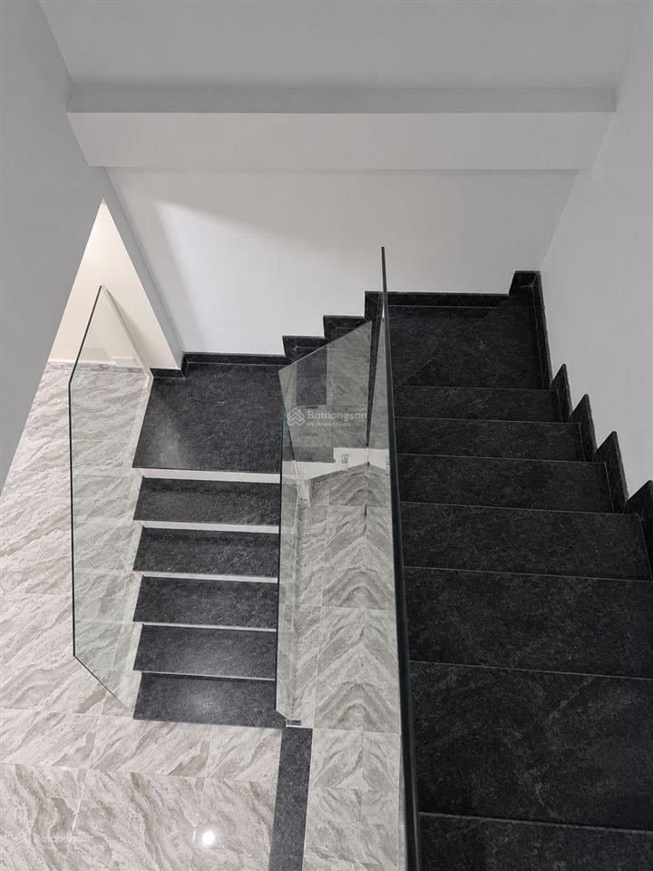 Bán nhà đường kênh 19/5, phường tây thạnh, tân phú, 72 m2, giá 6,9 tỷ