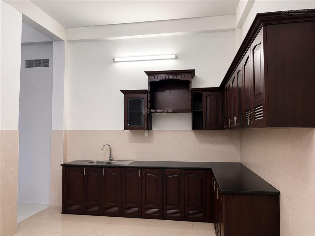 Hàng thơm đây!  nhà đường trường chinh, p. tây thạnh, tân phú, 70 m2, giá 5,8 tỷ